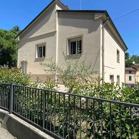 Maddalena's * Casal Fiumanese